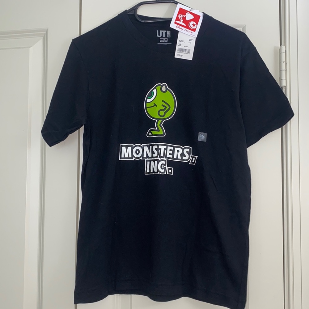 NWT Disney Pixar uniqlo monsters inc Mike shirt size xs